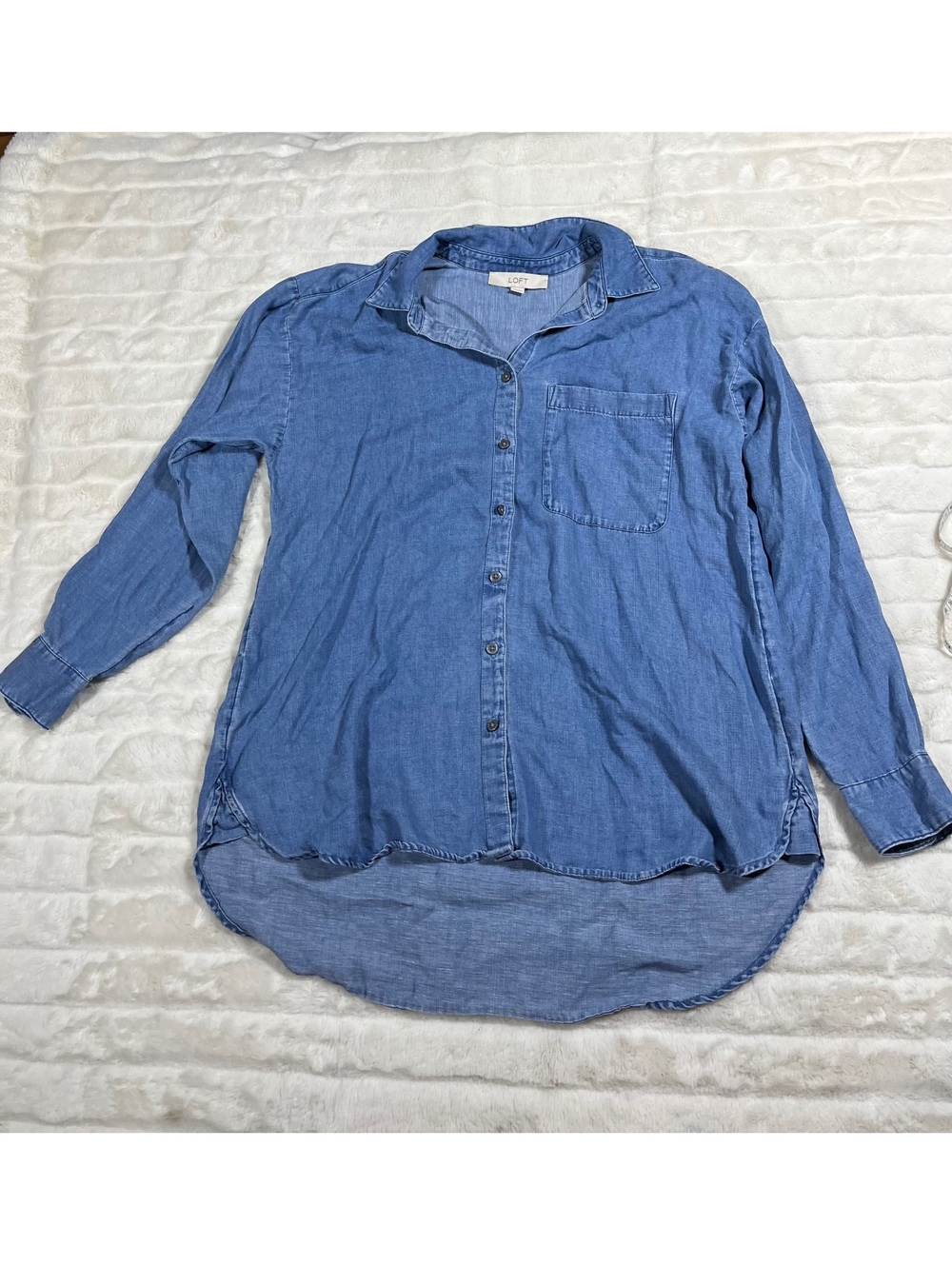 Loft M Button Down Lyocell Chambray Midwest Business Casual Weekend Fall Tunic